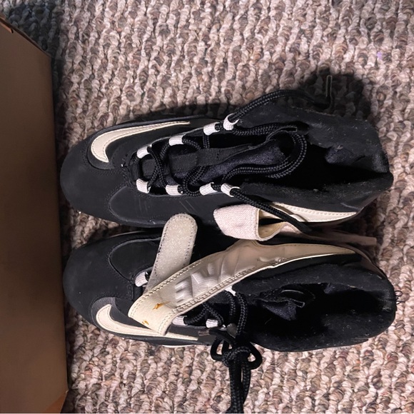 Air Griffey - Picture 2 of 5